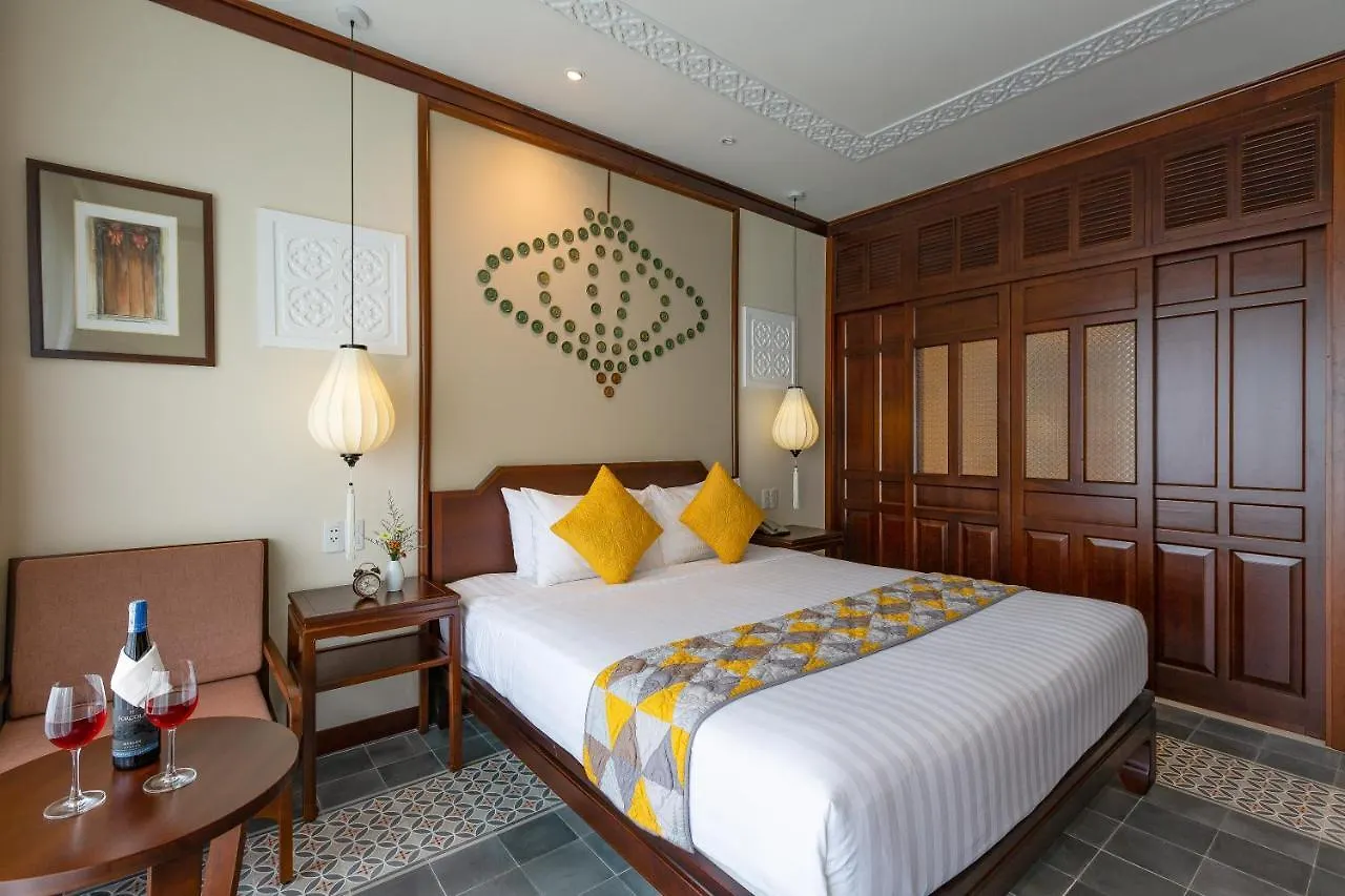 Cozy Savvy Boutique Hotel Hoi An
