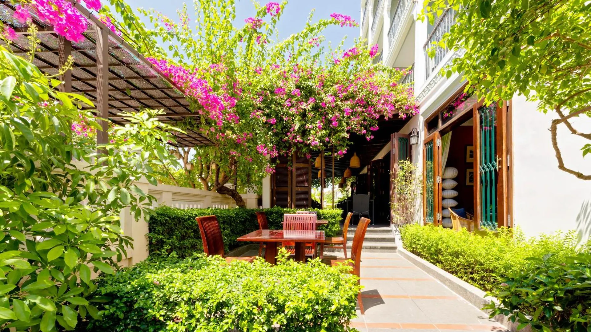 Cozy Savvy Boutique Hotel Hoi An