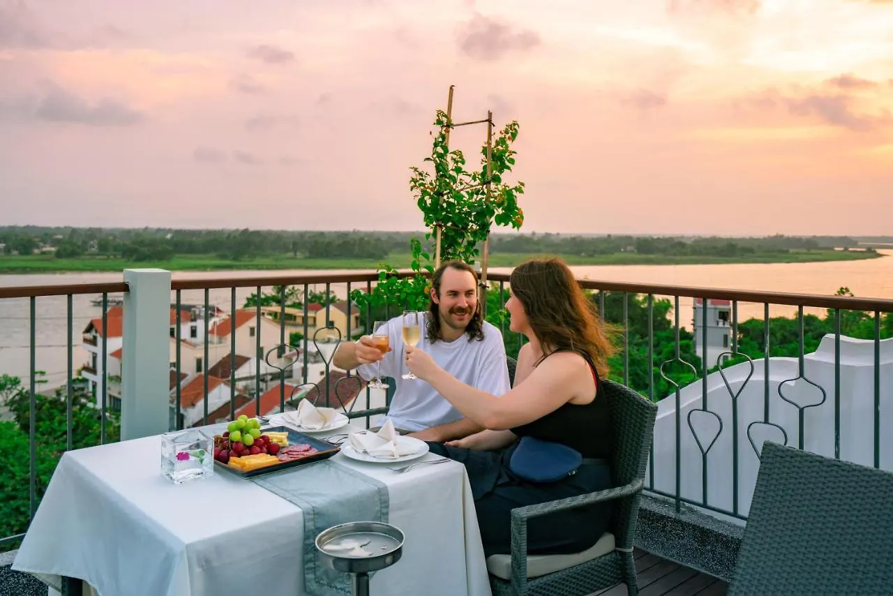 Cozy Savvy Boutique Hotel Hoi An